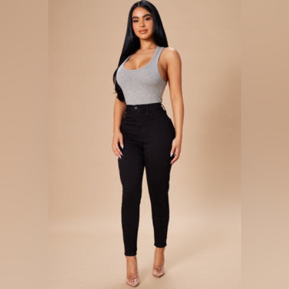 Fashion Nova black skinny jeans NWT